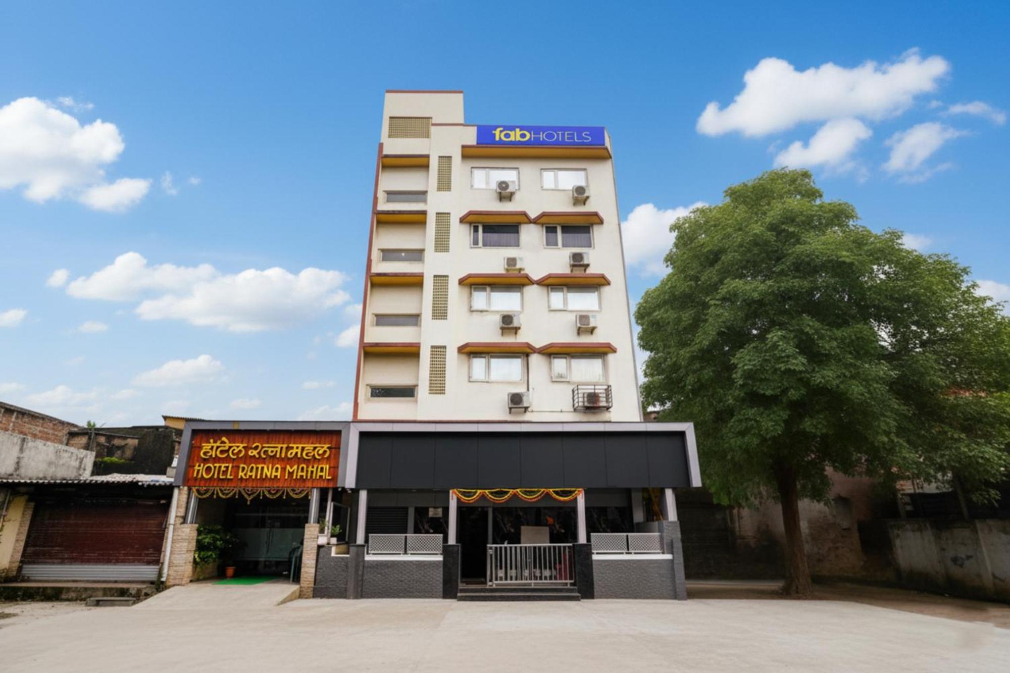 Fabhotel Ratna Mahal, Mumbai